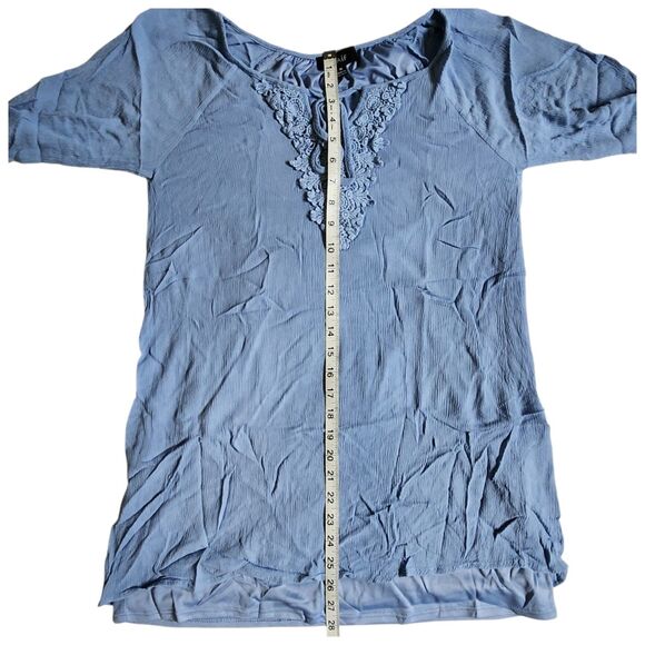 NAIF Light Blue Embroidered Floral V Neck Tie Boho Shift Mini Dress sz M - Picture 10 of 11